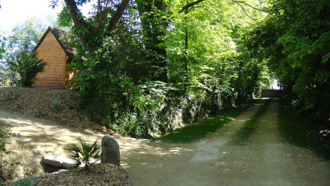 Tonn"O Loisirs Villa Servel Екстериор снимка