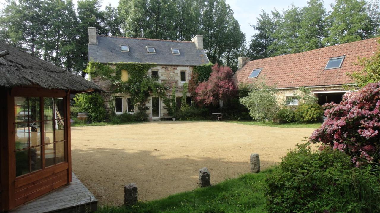 Tonn"O Loisirs Villa Servel Екстериор снимка