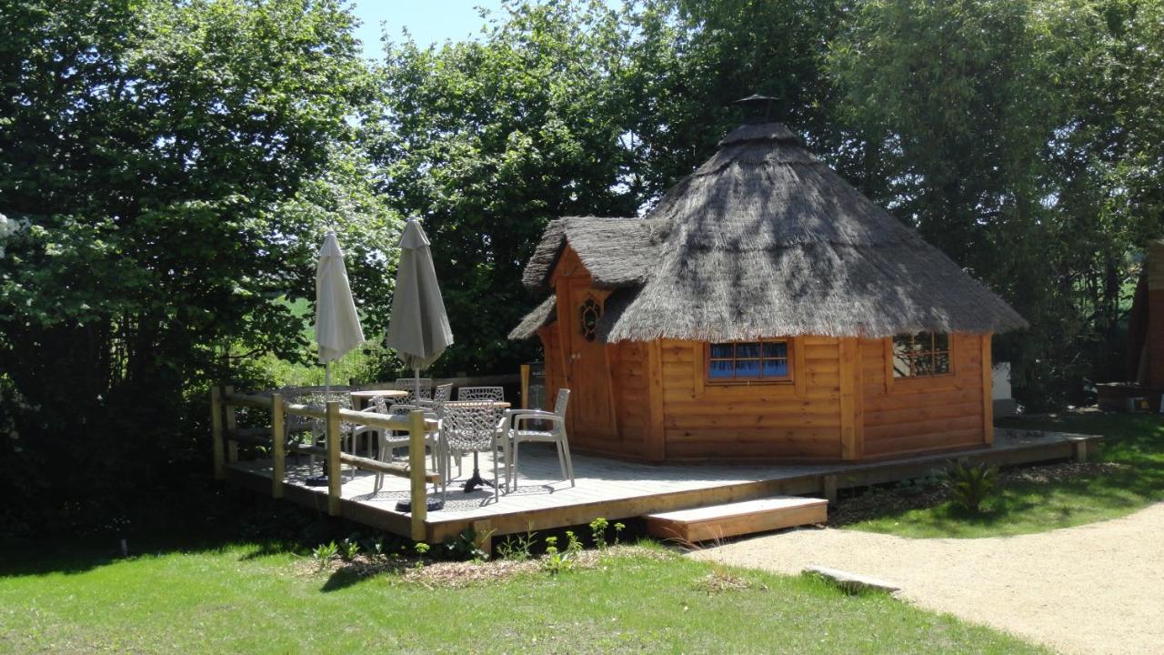 Tonn"O Loisirs Villa Servel Екстериор снимка